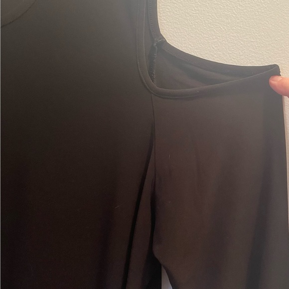 Black cold shoulder top 18/20 - Picture 3 of 6